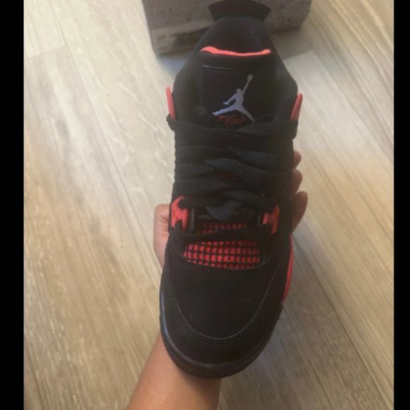 Jordan 4 Red Thunder Size 9.5 Gs New main image 5